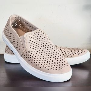 Womens 8 Time and Tru memory foam beige perforated slip-on shoes